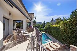 Beautiful Villa "Can Gorbio" with garden and swimming pool