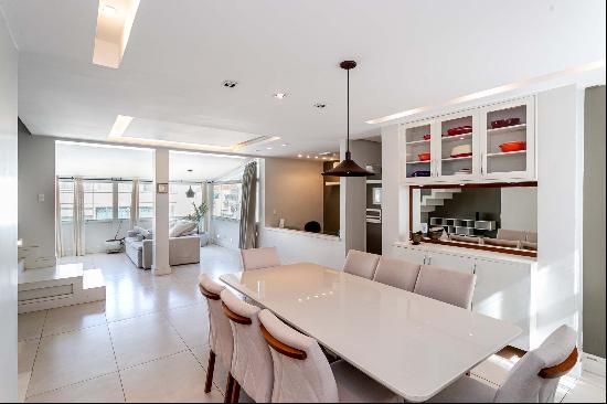 Duplex penthouse near the metro and Copacabana Beach