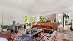 Captivating Modernist Masterpiece at 856 Barnum