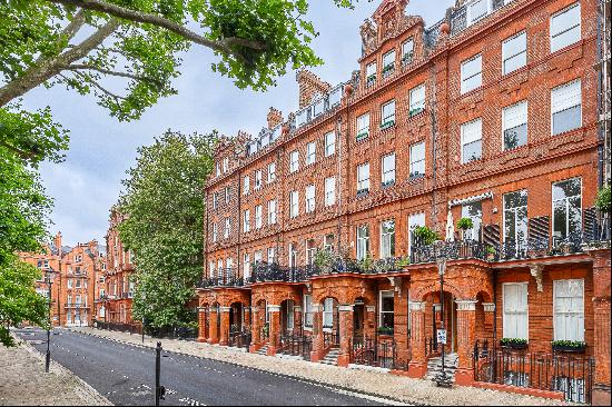 A beautiful apartment in one of London's most coveted addresses.