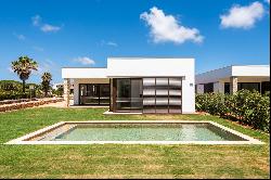 Newly built detached Villa located near to S'Arenal d'en Castell beach