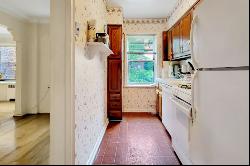 5450 Netherland Avenue, North Riverdale, NY 10471