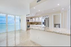 881 Ocean Dr, #16B, Key Biscayne, FL