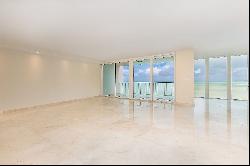 881 Ocean Dr, #16B, Key Biscayne, FL