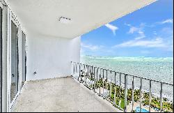 881 Ocean Dr, #16B, Key Biscayne, FL