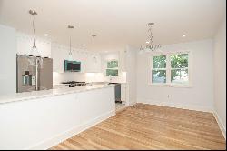 FULLY RENOVATED TOWNHOUSE IN REGO PARK