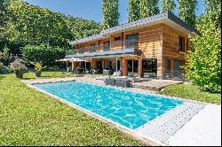 Sumptuous contemporary villa ideally located in Divonne Les Bains