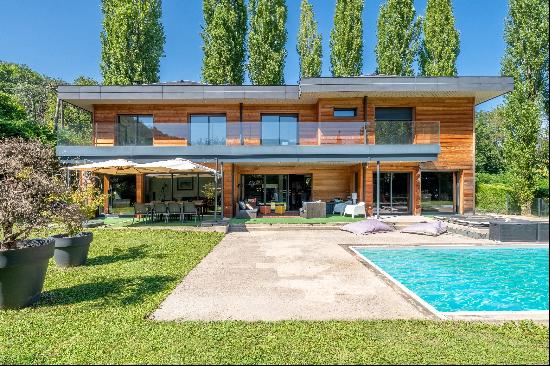 Sumptuous contemporary villa ideally located in Divonne Les Bains