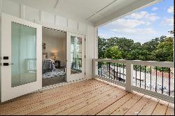 Stunning New Townhome Located in the Heart of Buckhead