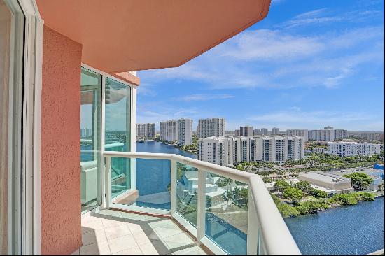 3370 Hidden Bay Dr, #2114, Aventura, FL