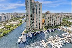 3370 Hidden Bay Dr, #2114, Aventura, FL