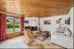 Spacious family chalet, billiard room, carnotzet, panoramic views