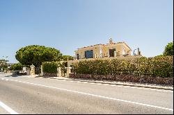 Detached house, 5 bedrooms, for Sale