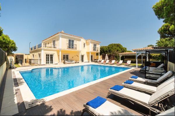 Detached house, 5 bedrooms, for Sale