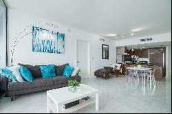 495 Brickell Ave, #3803, Miami, FL