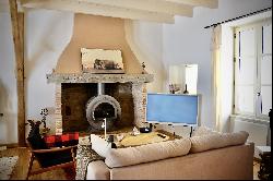 Magnificent fully renovated village house of 150 sqm.