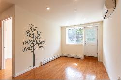 BRIGHT TWO BEDROOM CONDO IN REGO PARK