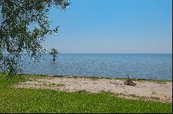 WATERFRONT BEAUTY ON OSPREY DRIVE