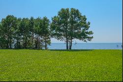 WATERFRONT BEAUTY ON OSPREY DRIVE