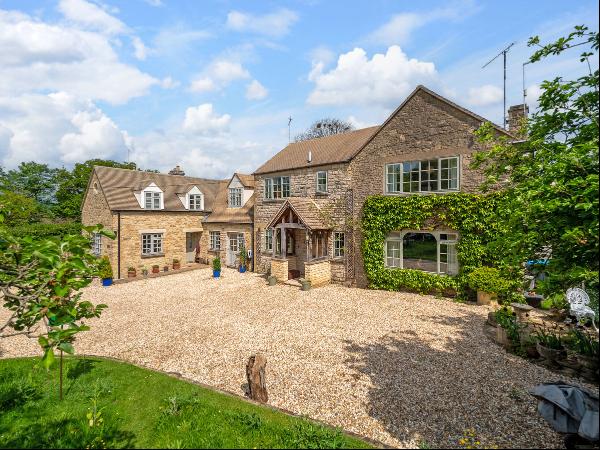 Shipton-under-Wychwood, Oxfordshire, OX7 6BD