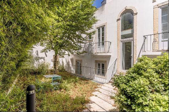 Fantastic 3-bedroom duplex penthouse, Avenida da Liberdade, Lisbon