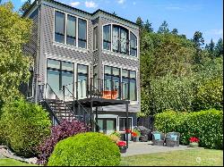 4864 Rockaway Beach Road NE | Bainbridge Island