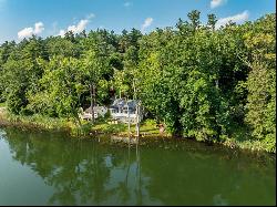 Enchanting Windsor Lake Cottages