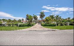 Magnificent Beachfront Estate in Princess Isle - MLS 58485