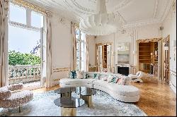 Paris 8th District – An exceptional apartment in a prime location