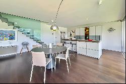 Lugano-Figino: sunny duplex apartment with enchanting view of Lake Lugano & private garde