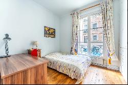 Paris 16th District – A 3-bed family apartment