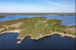 Unique opportunities, 30 hectares of Sunnerö in the middle of Mjörn