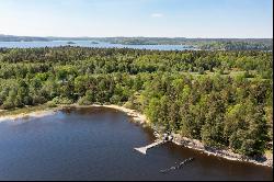 Unique opportunities, 30 hectares of Sunnerö in the middle of Mjörn