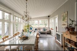 Charming villa on the Swedish West Coast.villa on popular Getteron.