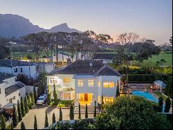 Exquisite North-Facing Villa in Prestigious Wynberg Upper