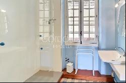 CIBOURE – A 107 SQM FIVE-ROOM APARTMENT