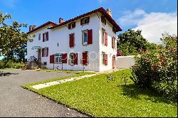 URRUGNE, NEAR SAINT JEAN DE LUZ – A SUPERB PERIOD PROPERTY