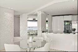 Luxury apartment with sea view and exceptional wellness facilities