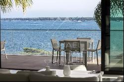 Luxury apartment with sea view and exceptional wellness facilities