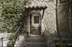 Saint-Paul-de-Vence - Superb panoramic view of the village, sea and mountains - 7 bedrooms