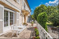 Charming 1920s house with superb views in the Luberon