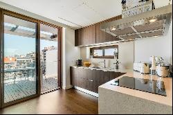 Exclusive penthouse with private pool in Avenidas Novas