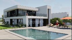 New 4-bedroom villa with sea view, for sale in Loule, Algarve