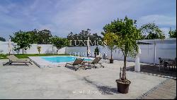 Villa with garden and pool, for sale, in Vila do Conde, Portugal