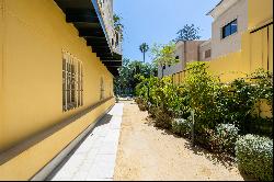 Apartment in a refurbished stately mansion in Limonar, Málaga