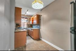 306 E Mosholu Parkway S 5E