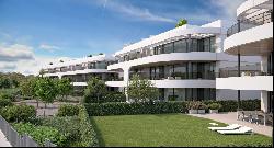 Stunning modern ground floor apartment in the prestigious Golden Triangle in Estepona