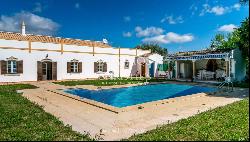 Sale of villa with pool in Boliqueime, Loul, Algarve, Portugal