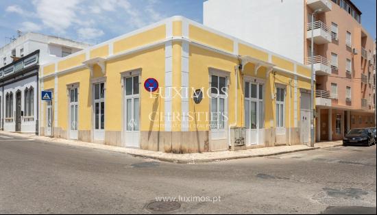 Ground floor building for sale in the center of Olhão, Algarve