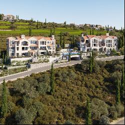 Three-bedroom apartment at Horizon Residences in Lustica Bay